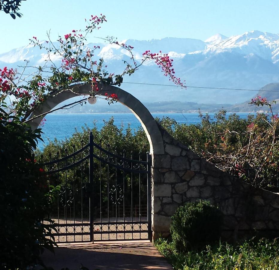 Seaside, Relaxing Family House With Playground! Villa Lavrys 4 Мараті Екстер'єр фото