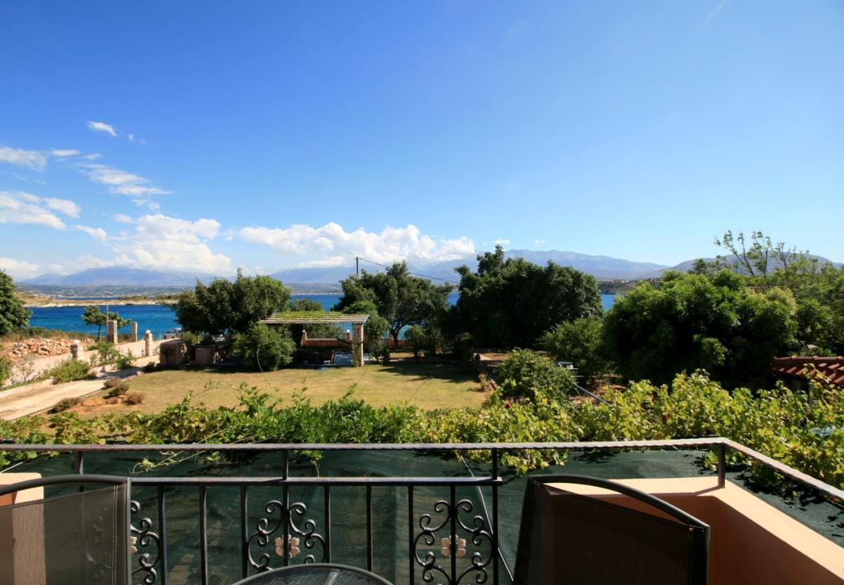 Seaside, Relaxing Family House With Playground! Villa Lavrys 4 Мараті Екстер'єр фото