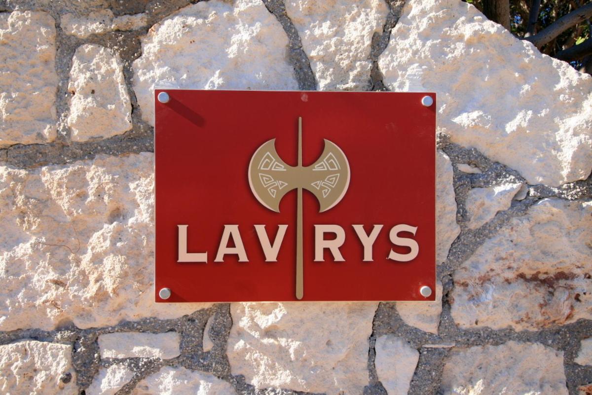 Seaside, Relaxing Family House With Playground! Villa Lavrys 4 Мараті Екстер'єр фото