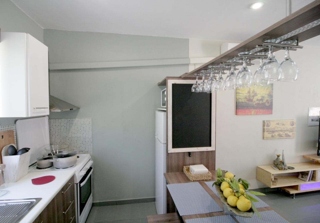 Seaside, Relaxing Family House With Playground! Villa Lavrys 4 Мараті Екстер'єр фото