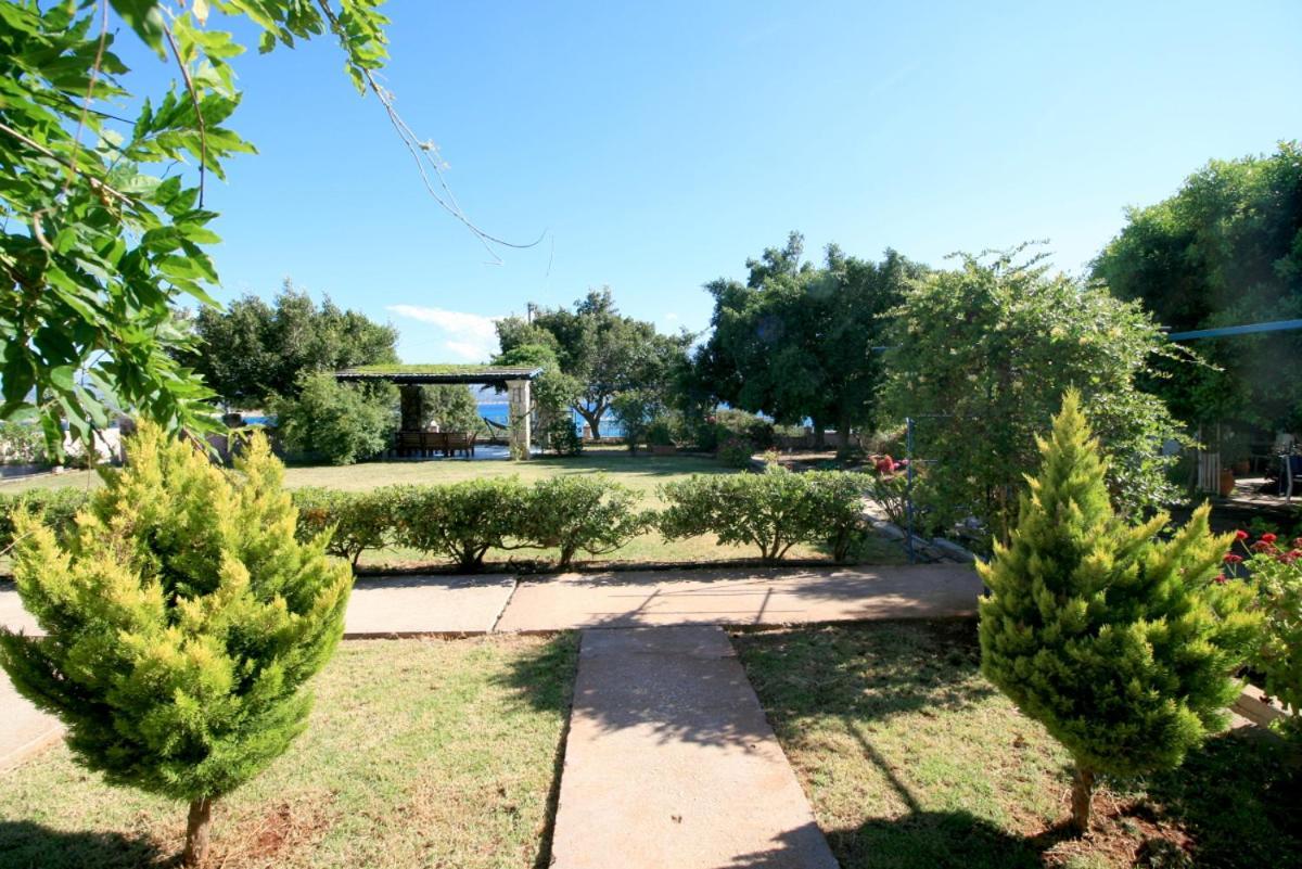 Seaside, Relaxing Family House With Playground! Villa Lavrys 4 Мараті Екстер'єр фото