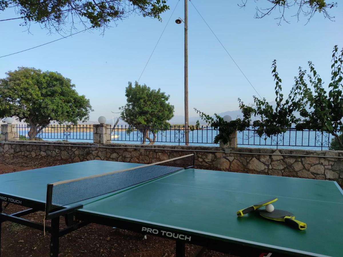 Seaside, Relaxing Family House With Playground! Villa Lavrys 4 Мараті Екстер'єр фото
